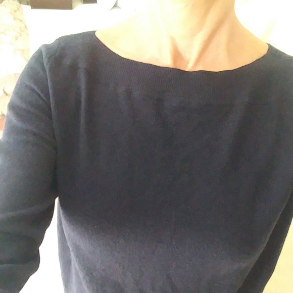 Sweater - Picture 3 of 3